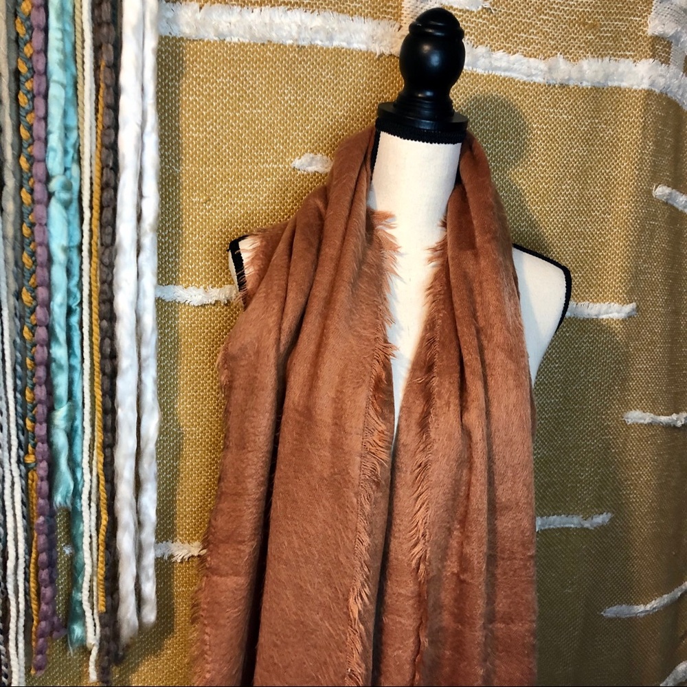 Rust Scarf 🧣 - Picture 3 of 5